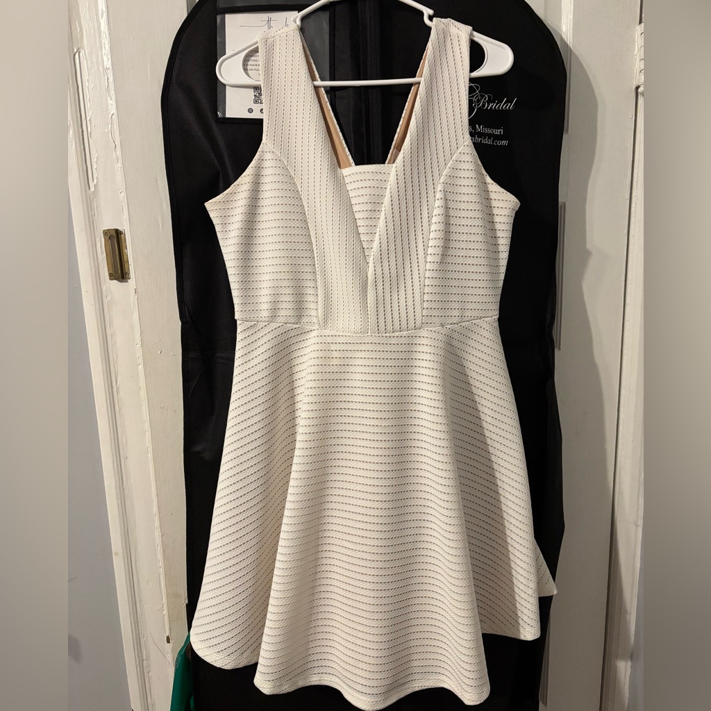 Ivory Mauriceâs V-Neck Fit & Flare Dress